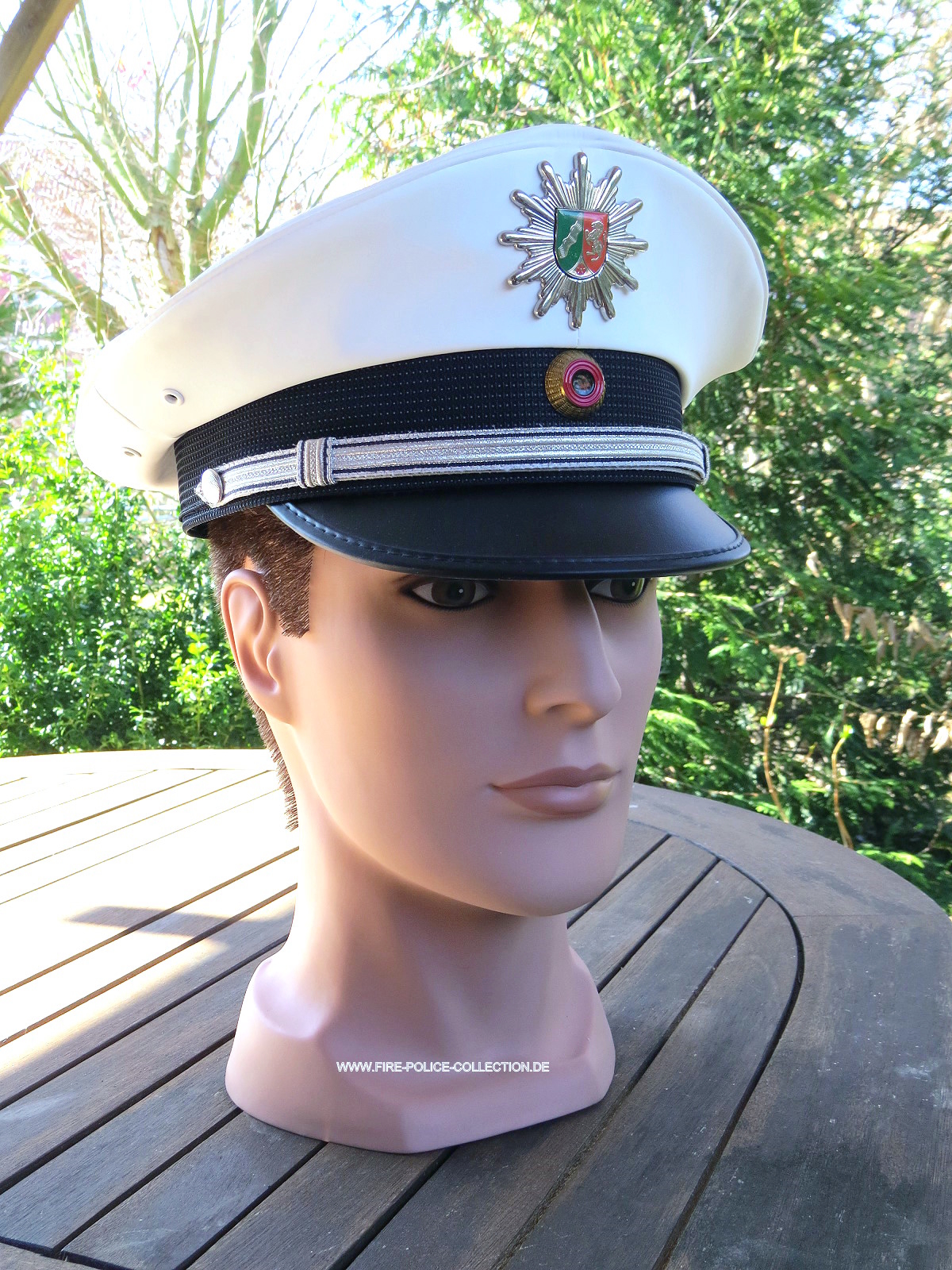 Polizeim&uuml;tze NRW